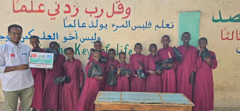 Somali’de Kurban Sevinci: Adak, Akika ve Şükür Kurbanları İhtiyaç Sahiplerine Ulaştı