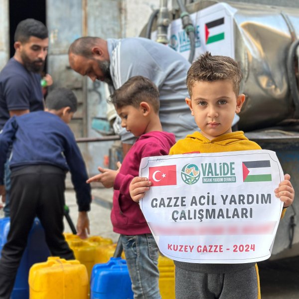Gazze’de Bir Temiz Su Dağıtımı Daha Gerçekleştirildi.