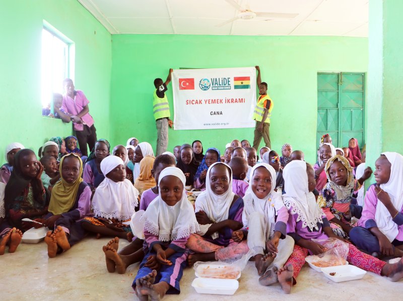 The Valide Humanitarian Relief Association organized a sacrifice mobilization in 11 countries.