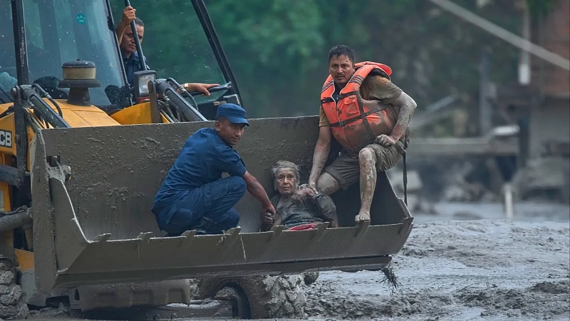 Nepal emergency aid